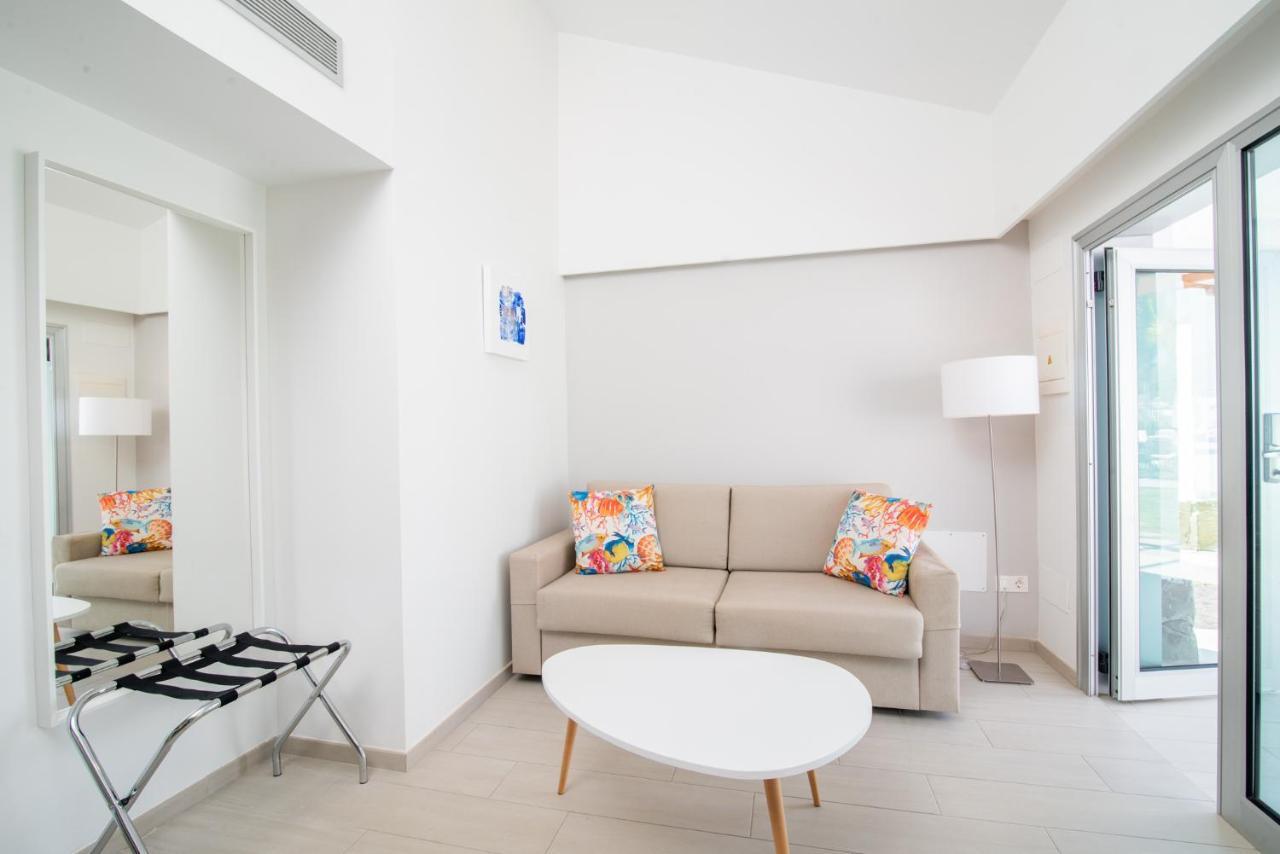 Hotel Livvo Dunagolf Suites 马斯帕洛马斯 外观 照片